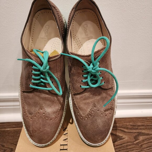 COLE HAAN - Men's Air Franklin Wingtip Smoke Suede - Picture 4 of 7